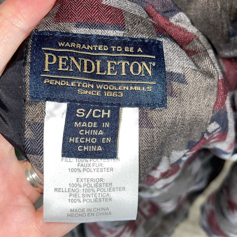 Pendleton Reversible Hooded heavy coat W/S Gray Aztec Print/black fux fur LN - Picture 5 of 16